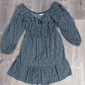 Hollister Navy Floral Smocked Puff-Sleeve Babydoll Dress